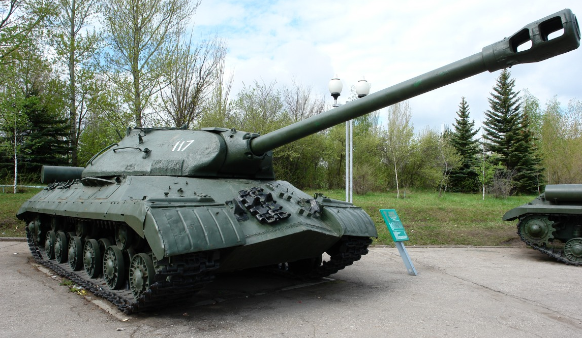 Танк ис т. ИС-10 танк. Тяжелый танк т-10. Т-10 танк СССР. Танк ИС-8 И Т-10.