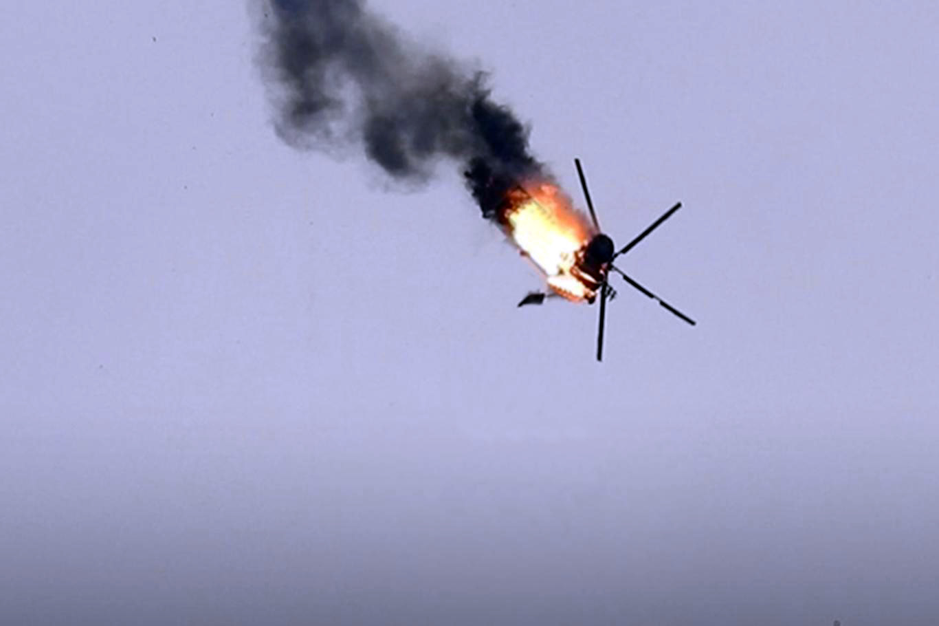 Как взрывается беспилотник. Сбит украинский вертолет ми-8.